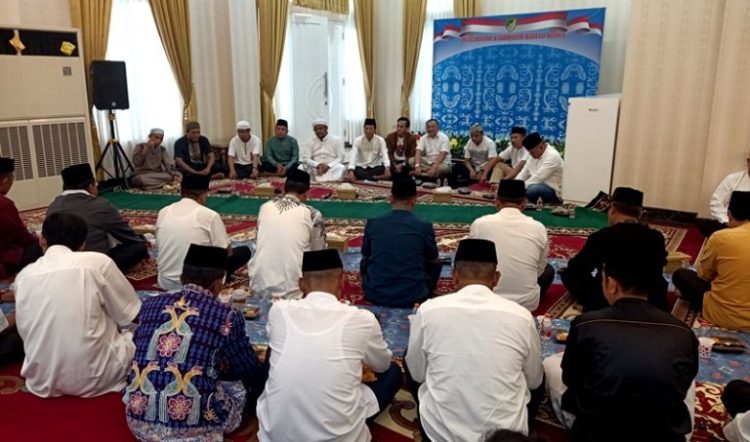 Pemkab Barut Buka Puasa Bersama Unsur FKPD dan ASN di Rujab Bupati