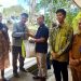 Dinas PUPR Barut Bagikan 140 Paket Sembako dan Zakat