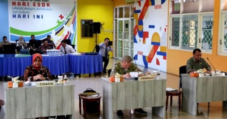 Pj Sekda Jadi Mentor 3 Pejabat Eselon II Kabupaten Barut Ikuti Seminar Rancangan Proyek Perubahan PKN Tingkat II Tahun 2024