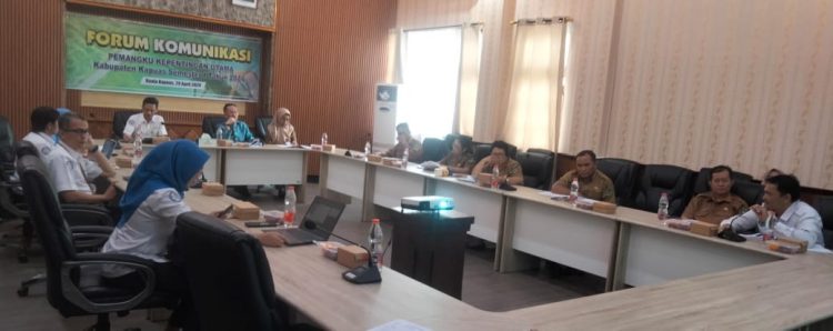 Sekda Kapuas Buka Forum Komunikasi Pemangku Kepentingan Utama Semester I