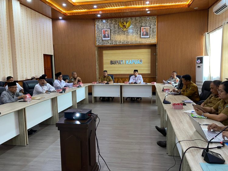 Pemkab Kapuas Gelar Rapat Finalisasi Persiapan Pelepasan dan Keberangkatan Jamaah Haji