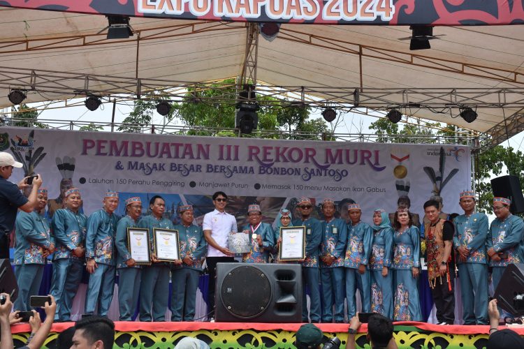 Kabupaten Kapuas Berhasil  Pecahkan 3 Rekor Muri