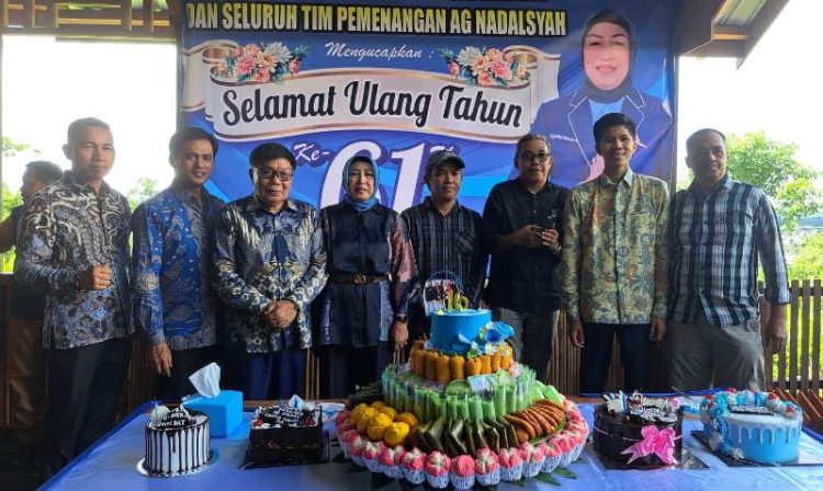 Ketua DPRD Barut Merayakan Hari Ulang Tahun ke 61, Puluhan Kerabat Ucapkan Selamat Ulang Tahun