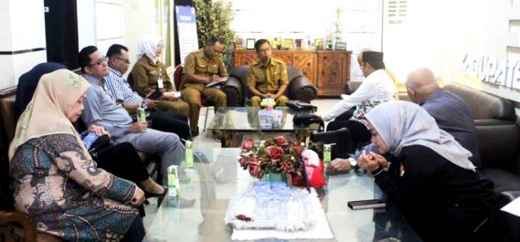 Sekretariat DPRD Kabupaten Barut Bersama Jajarannya Terima Kunker dari Komisi I DPRD Kabupaten Tabalong Kalsel