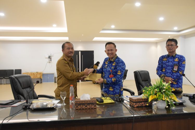 Inspektorat Daerah Provinsi Kalteng Laksanakan Entry Meeting Pengawasan Penyelenggaraan Pemerintah Daerah Kabupaten Kapuas