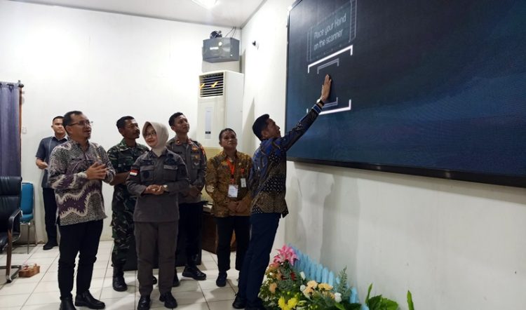Pj Bupati Barut Launching Aplikasi SI BAGA