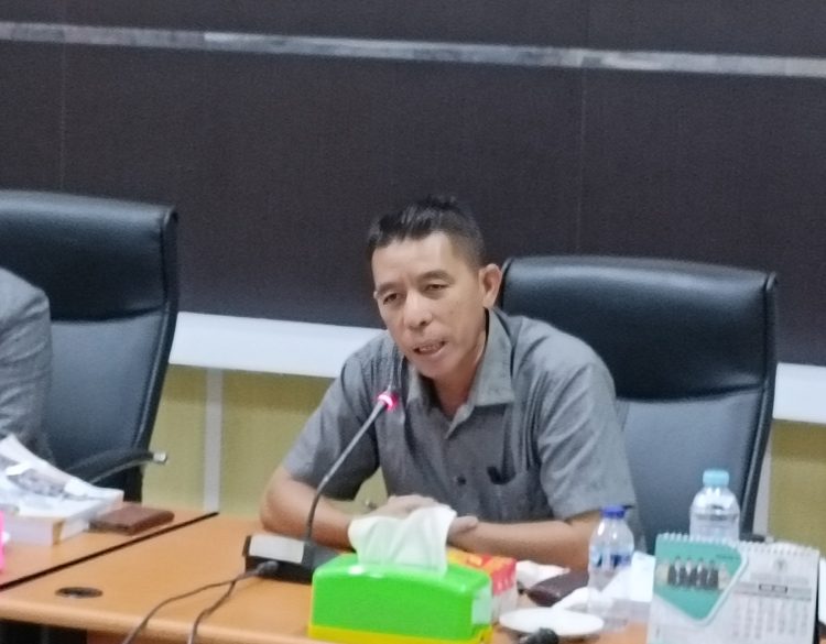 Waket II DPRD Seruyan Merasa Pilu Melihat Kondisi Jalan di Seruyan