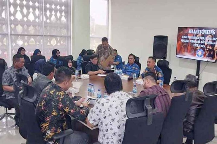 Pansus II DPRD Kapuas Kunker ke Disdamkar dan Penyelamatan Kota Bekasi