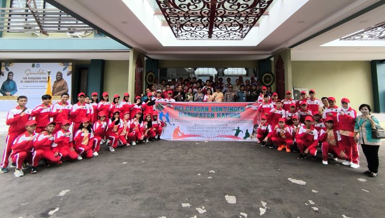 Sekda Kapuas Resmi Lepas Kontingen Kabupaten Kapuas Ikuti Selekda Pra Popnas Kalimantan Tengah