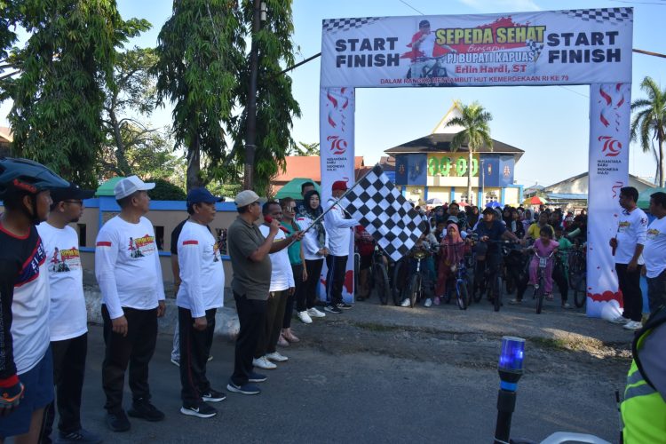 Asisten III Ikuti Fun Bike Peringati Kemerdekaan RI dan Apresiasi Kegiatan Fun Bike 