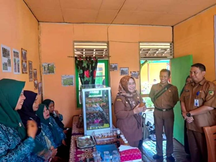 Menurut Sekdis Sosial PMD Barut, Membangun Desa Merupakan Tugas Penting Untuk Mencapai Kemajuan dan Kesejahteraan Warga