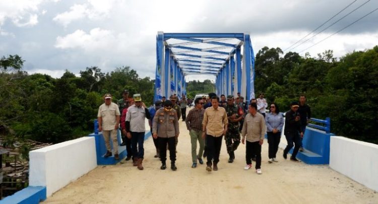 Pj Bupati Muhlis Canangkan Program Karya Bhakti TNI Kodim 1013
