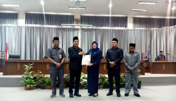 DPRD Barut Gelar Rapat Paripurna I Penyampaian Pidato Bupati Terhadap Rancangan KUA dan PPAS APBD Tahun 2025