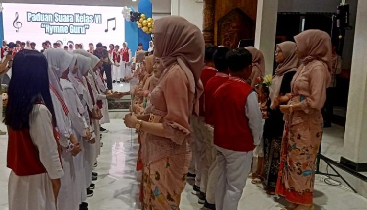 Acara Perpisahan dan Pelepasan Siswa SDN 5 Melayu di ikuti 75 Siswa Siswi Kelas VI