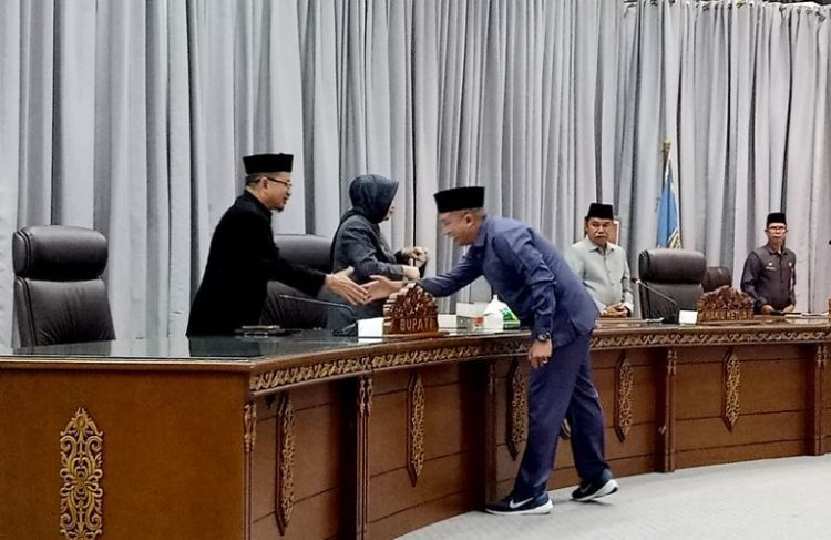 Fraksi Gerindra Sampaikan Pandangan Umum Fraksi terhadap Raperda RPJPD 2025-2045