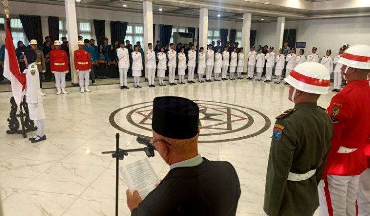 Anggota Paskibraka Barut Ikrar Bersama