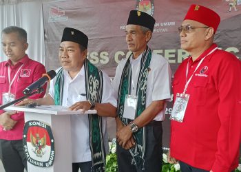 Siap Bertarung di Pilkada 2024, Pajri-Totok Resmi Daftar KPU Seruyan