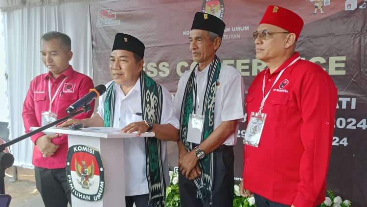 Siap Bertarung di Pilkada 2024, Pajri-Totok Resmi Daftar KPU Seruyan
