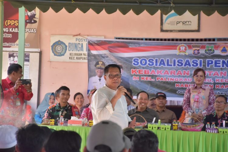 Pj Bupati Kapuas Buka Sosialisasi Pencegahan Karhutla di Palingkau Baru