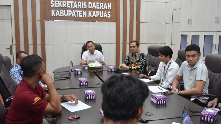 Sekda Pimpin Rapat Persiapan Tim Penyususnan Laporan Penanggungjawaban Pj. Bupati Kapuas