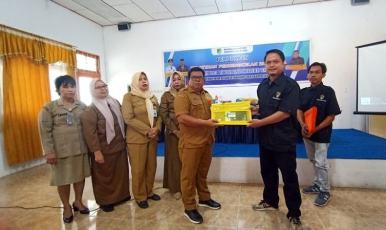 Pelatihan Service Kendaraan Roda Dua di Gelar Disnakertranskop UKM Barut