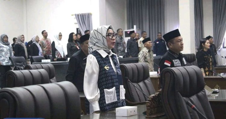 Pemerintah Jawab Pemandangan Umum Fraksi DPRD Barut dalam Rapat Paripurna III