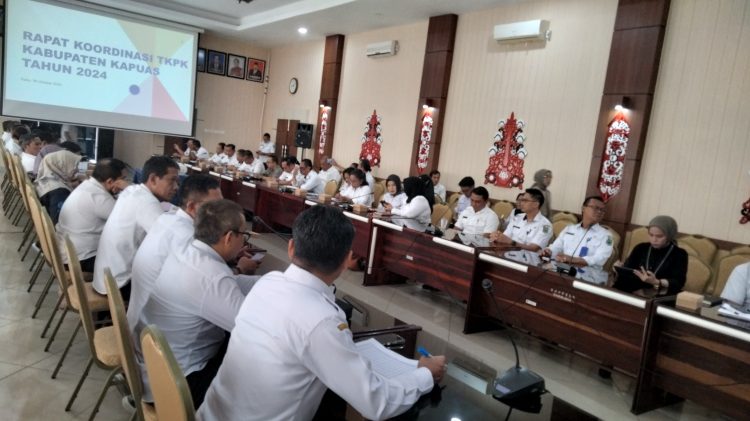 Rakor Tim Koordinasi Penanggulangan Kemiskinan di Pimpin Sekda Kapuas