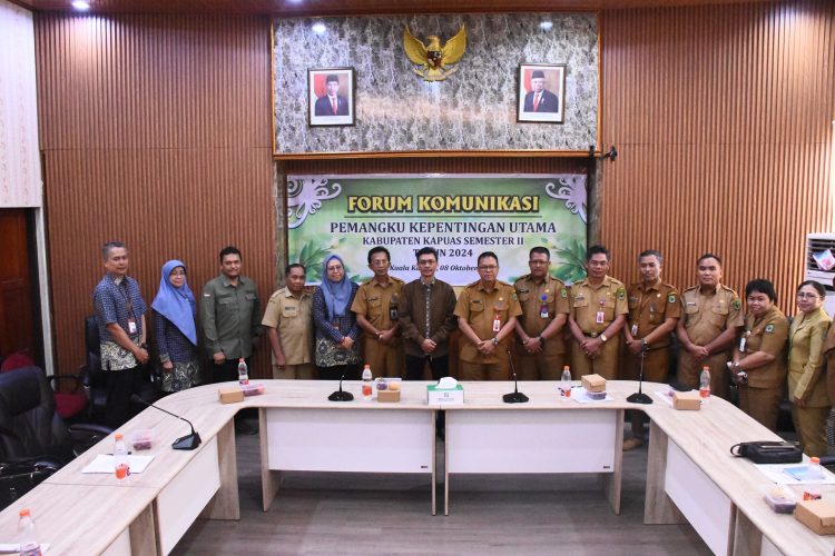 Staff Ahli Bupati Pimpin Kegiatan Forum Komunikasi Pemangku Kepentingan Utama (PKU) Kapuas Semester II