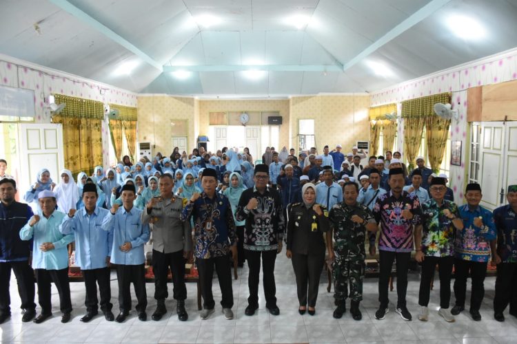 Pj Bupati Kapuas Resmi Melepas Kontingen FASI XII Tingkat Provinsi Kalteng Tahun 2024