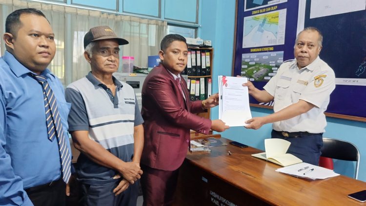 Syahril Bersama Kuasa Hukum Datangi Dishub Minta Operasional Kapal di Nonaktifkan