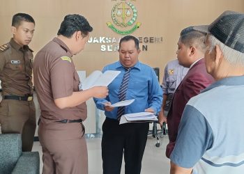 Diduga Lakukan Pungli Operasi Kapal Getek, Pj Kades Ayawan Dilaporkan Ke Kejari