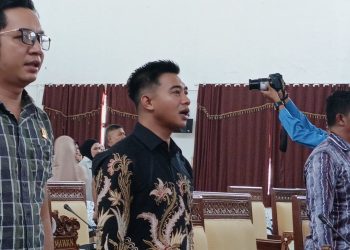 Perhatikan Kesejahteraan Tenaga Pendidik di Seruyan