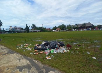 Pihak Berwenang Diminta Angkut Sampah di Stadion Mini Gagah Lurus