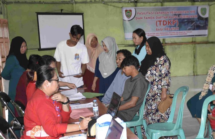 Implemetasikan Program Gubernur Kalteng, Dislutkan Buka Gerai Layanan Perizinan Bagi Nelayan Tahun 2025