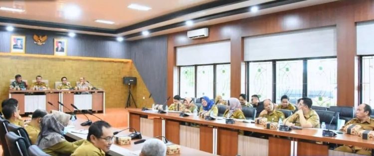 Pemkab Barito Utara Gelar Rapat Lanjutan Persiapan Lahan Program Makan Bergizi Gratis