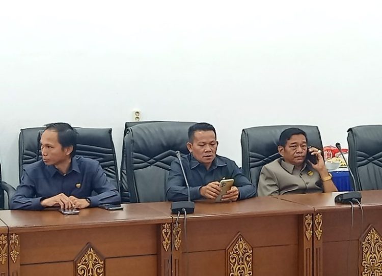 Ketua BK DPRD Barut Soroti Kasus Pembunuhan dan Isu LPG dalam Silaturahmi dengan Kapolres
