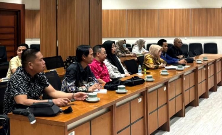 Politisi Ini Minta Tes CPNS Prioritaskan Putra-Putri Daerah Barut