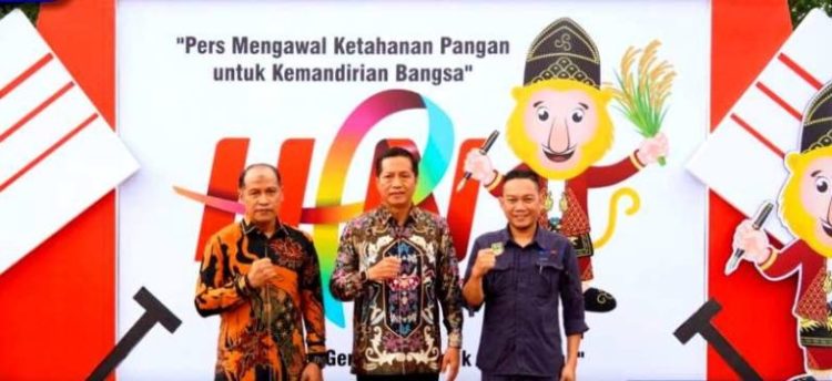 Peran Vital Pers dalam Pembangunan Bangsa