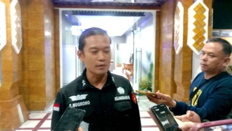 Tim Kejati Kalteng Geledah Ruang Bagian Hukum Setda Barut, Cari Bukti Dugaan Korupsi Izin Usaha Pertambangan