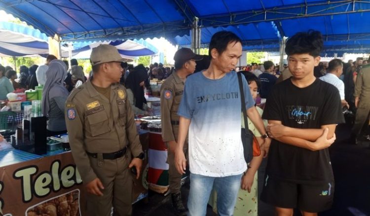 Legislator ini Apresiasi Pasar Wadai Ramadhan di Halaman Kantor Bupati