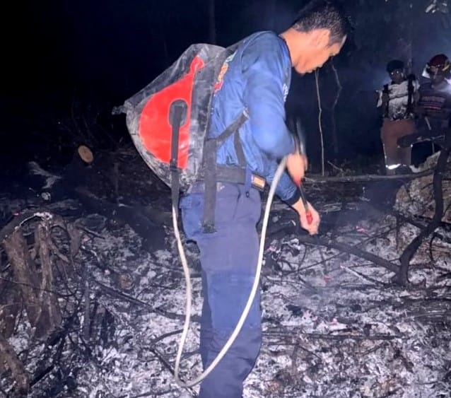 Karhutla di Jalan Rapen Berhasil di Padamkan BPBD Barut