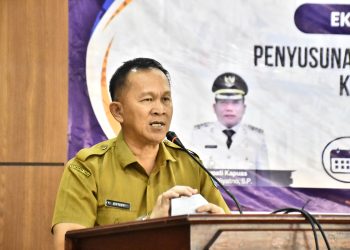 Sekda Kapuas Buka Ekspose Laporan Pendahuluan Penyusunan Peta Potensi Dan Peluang Investasi Kabupaten Kapuas Tahun 2025