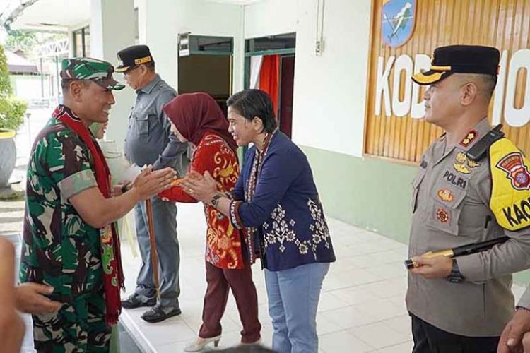 DPRD Kapuas Sambut Kunker Danrem 102/Pjg, Jalin Silaturahmi