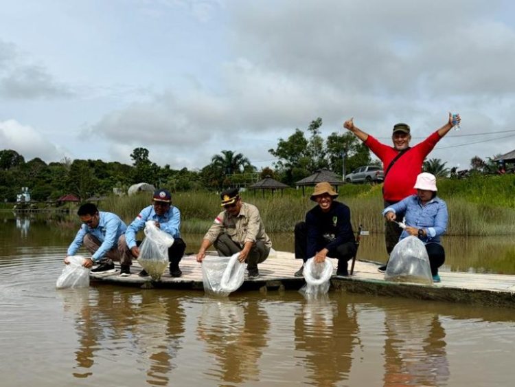 Dinas KPP Barut Kenalkan Lingkup Kerja kepada 27 PPPK 2025 di Balai Perikanan Trinsing, Pererat Silaturahmi di Lingkup Kerja