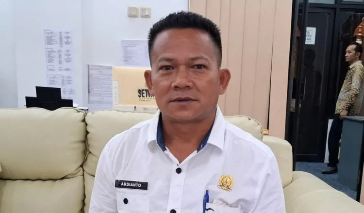 Sekretaris Komisi II DPRD Barut Apresiasi Kegiatan Pengenalan Lapangan dan Restocking Ikan oleh DKPP