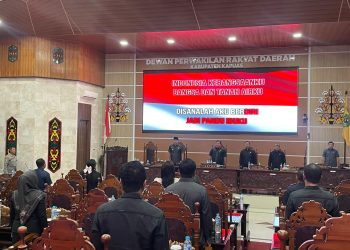 DPRD Kapuas Gelar Paripurna ke 15, Bahas Raperda APBD-P Tahun 2025