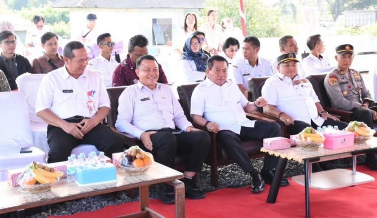 Ketua DPRD Kapuas Apresiasi Peresmian Tiang Perdana MPP di Lokasi Pembangunan