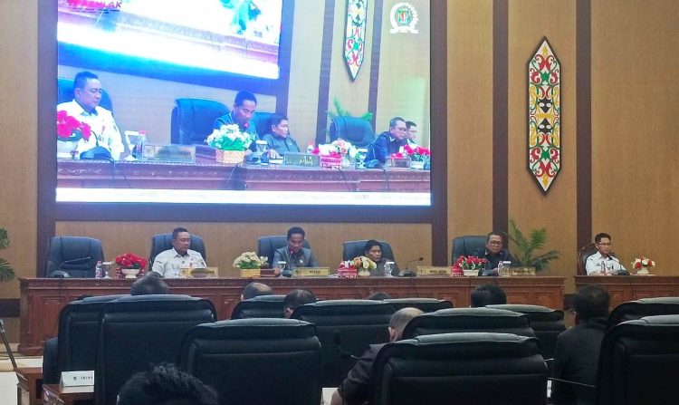 Lima Fraksi Setujui Penetapan Raperda Pertanggungjawaban APBD