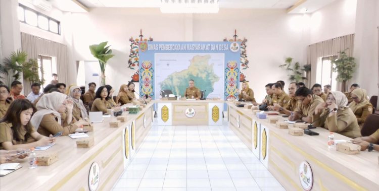 Pemprov. Kalteng Melalui Dinas PMD Gelar Rapat Progress Pengumpulan Data Desa Se-Kalimantan Tengah, Pastikan Data dari Desa Sudah Sesuai