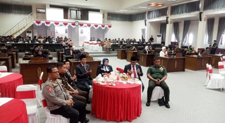 Rapat Paripurna DPRD Barito Utara Dengarkan Pidato Kenegaraan Presiden RI dalam Rangka HUT ke-80 Kemerdekaan